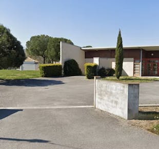 `photo de l'établissement de ${name}`