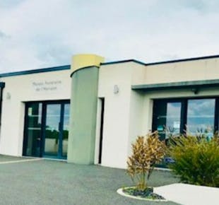 `photo de l'établissement de ${name}`