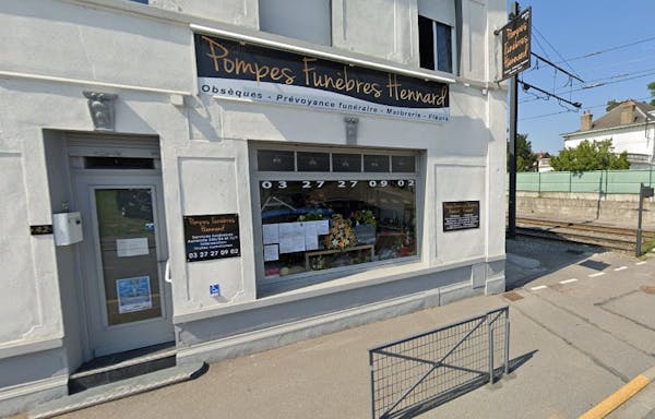 Photographie Pompes Funèbres HENNARD de Hérin