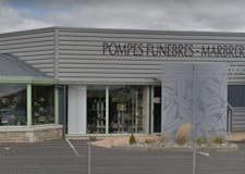 Devanture de Pompes Funèbres Lepresle