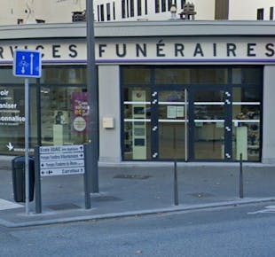 `photo de l'établissement de ${name}`