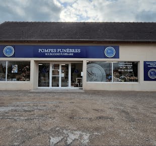 `photo de l'établissement de ${name}`
