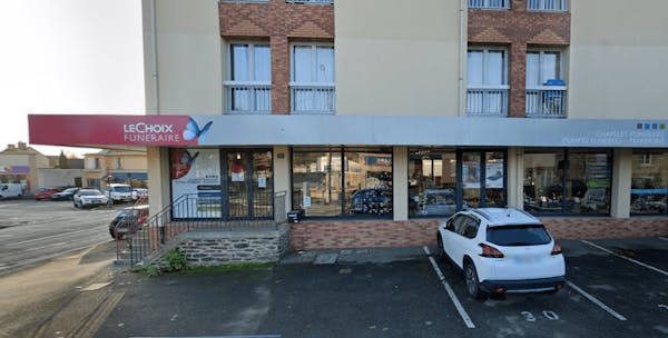 Photographie Pompes Funèbres CHAPELET FUNERAIRE de Rennes