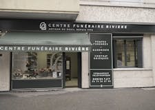Devanture de Centre funéraire Rivière