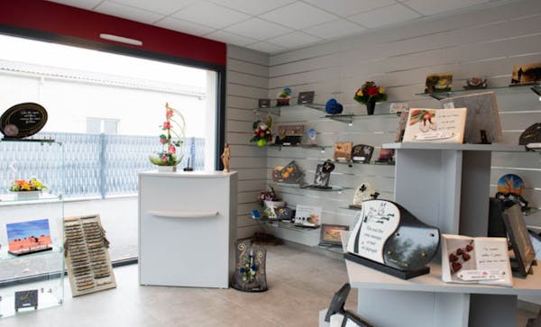 Photographie de Pompes Funèbres Étoile Funéraire de L'Herbergement
