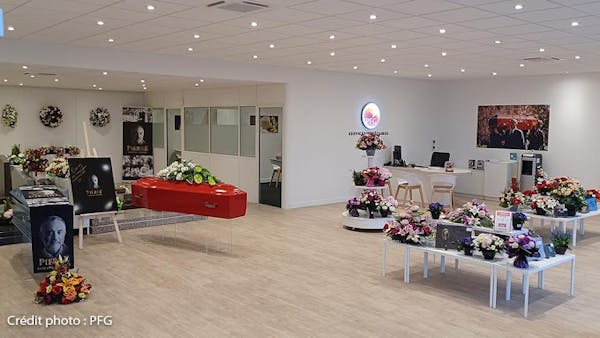 Photographie de la Pompes Funèbres Générales de Compiègne
