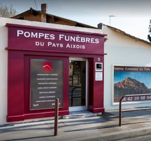 `photo de l'établissement de ${name}`