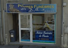 Devanture de Pompes Funèbres HERVOIT