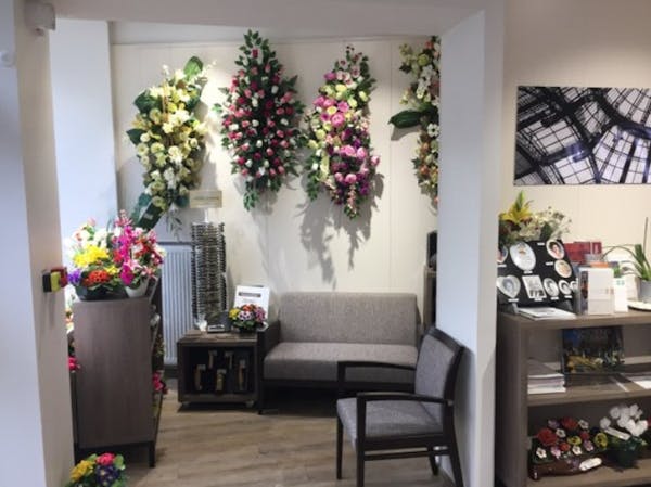 Photographie de Pompes Funèbres Marbrerie Rebillon de Paris