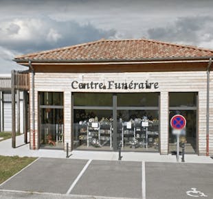 `photo de l'établissement de ${name}`