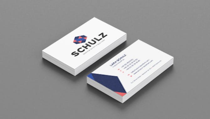 Vor- und Rückseite der neuen Visitenkarten des Unternehmens Schulz - Werbeagentur Handwerk, von der  Meisterstück Agency aus Köln