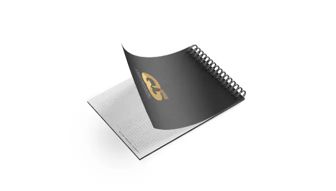 Ein Schwarz/Goldener Kalender des Unternehmens Q5 - Werbemittel Handwerk, von der Meisterstück Agency aus Köln