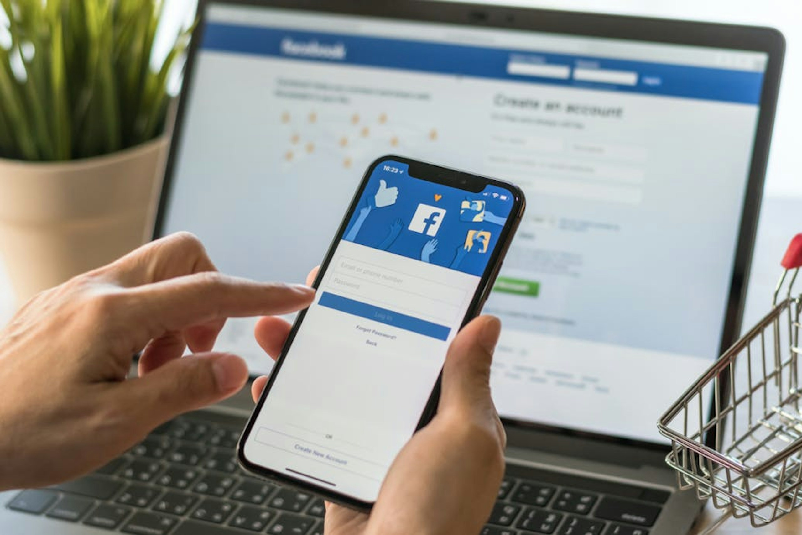 Facebook contest marketing