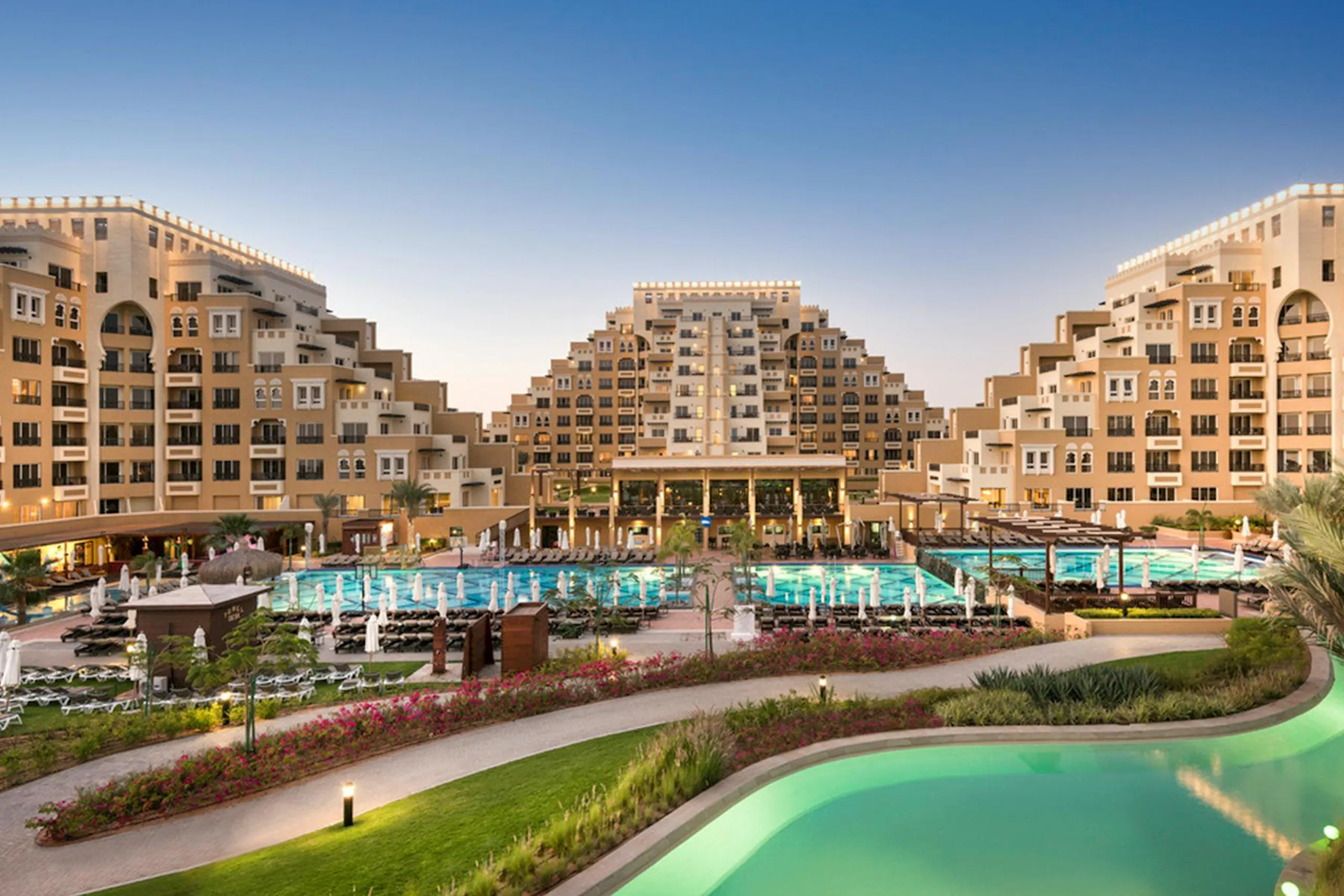 A photo of the Rixos Bab Al Bahr resort in the UAE for a customer story about how Rixos Hotels uses Meltwater for PR.
