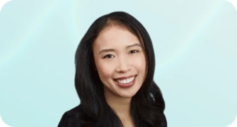 Headshot of Julia Le, SVP, Legal at Meltwater