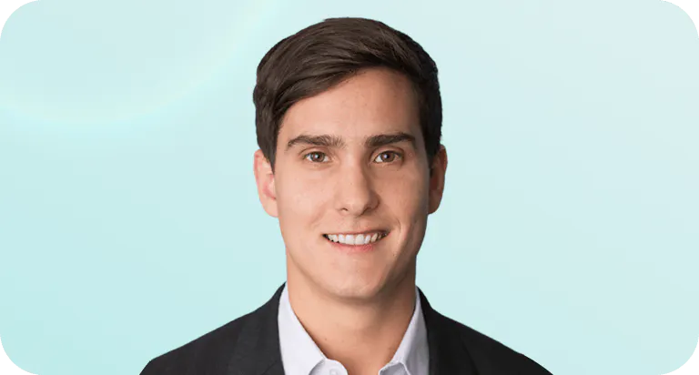Headshot of Jeff Rusignuolo, Executive Director, Client Success Americas at Meltwater