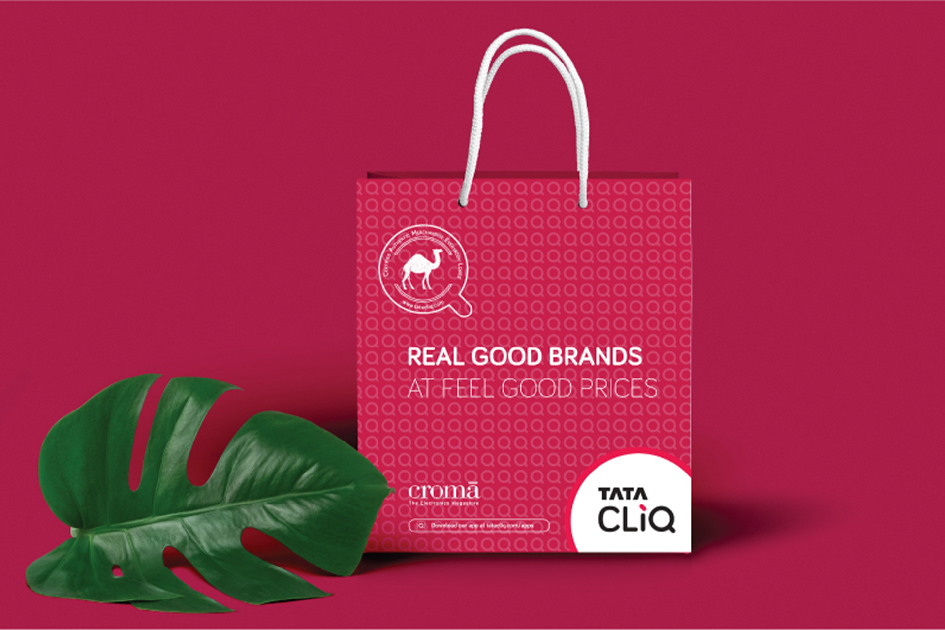 Photo of a Tata Cliq ad "Real good brands at feel good prices"