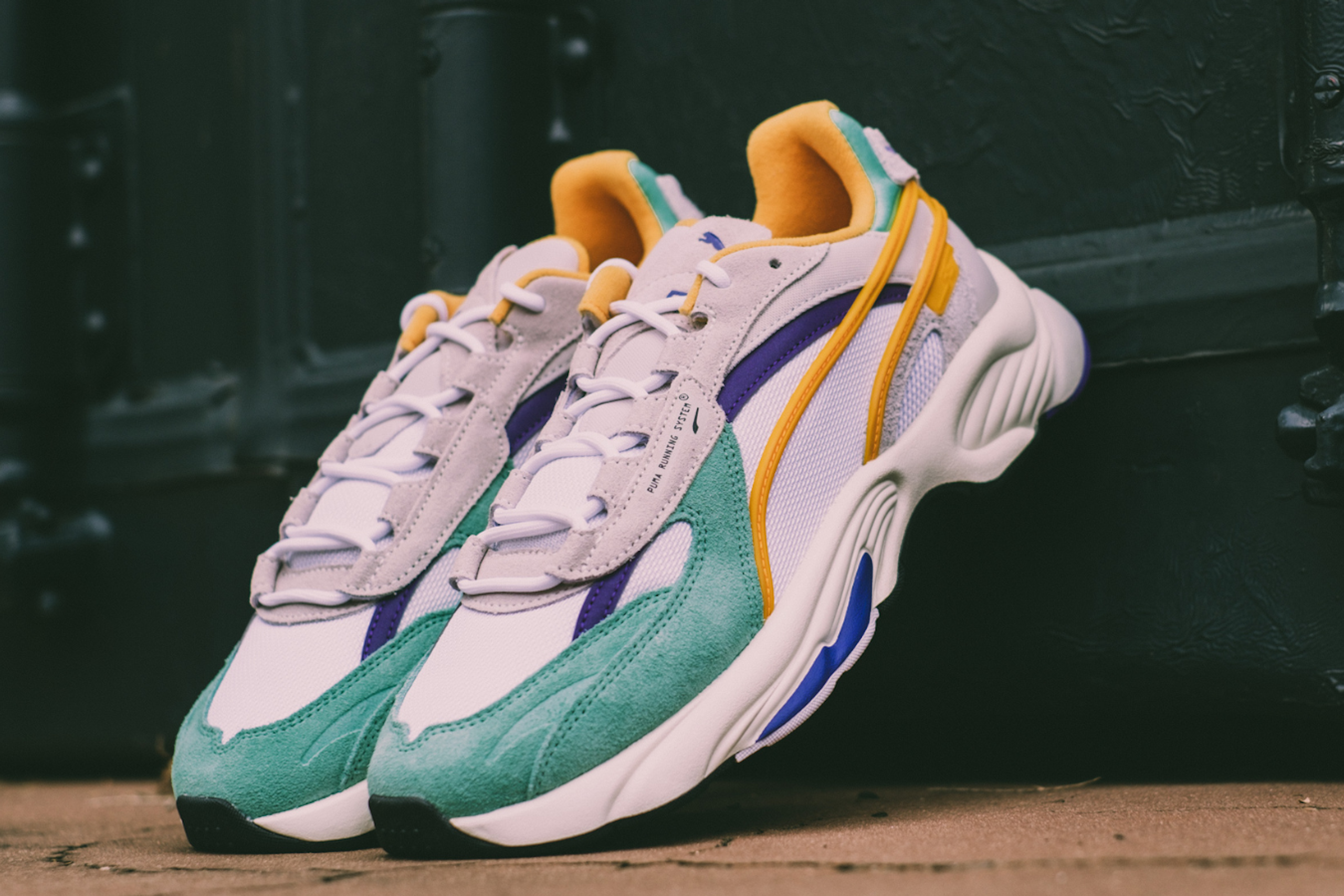 une paire de dad shoes