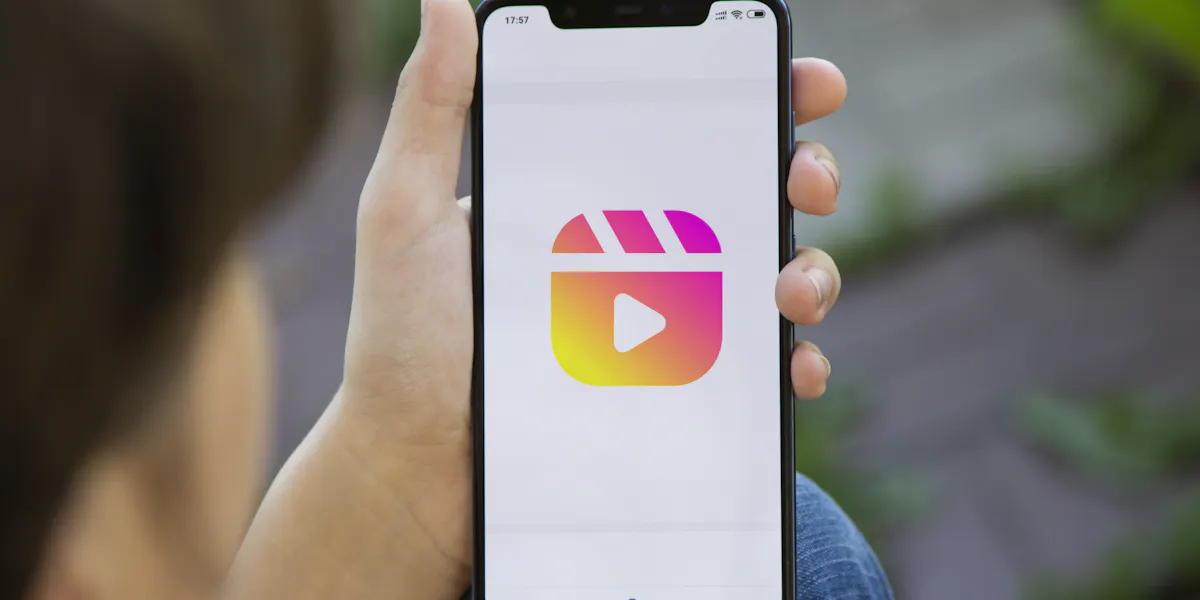Reels Instagram : définition, astuces, avantages