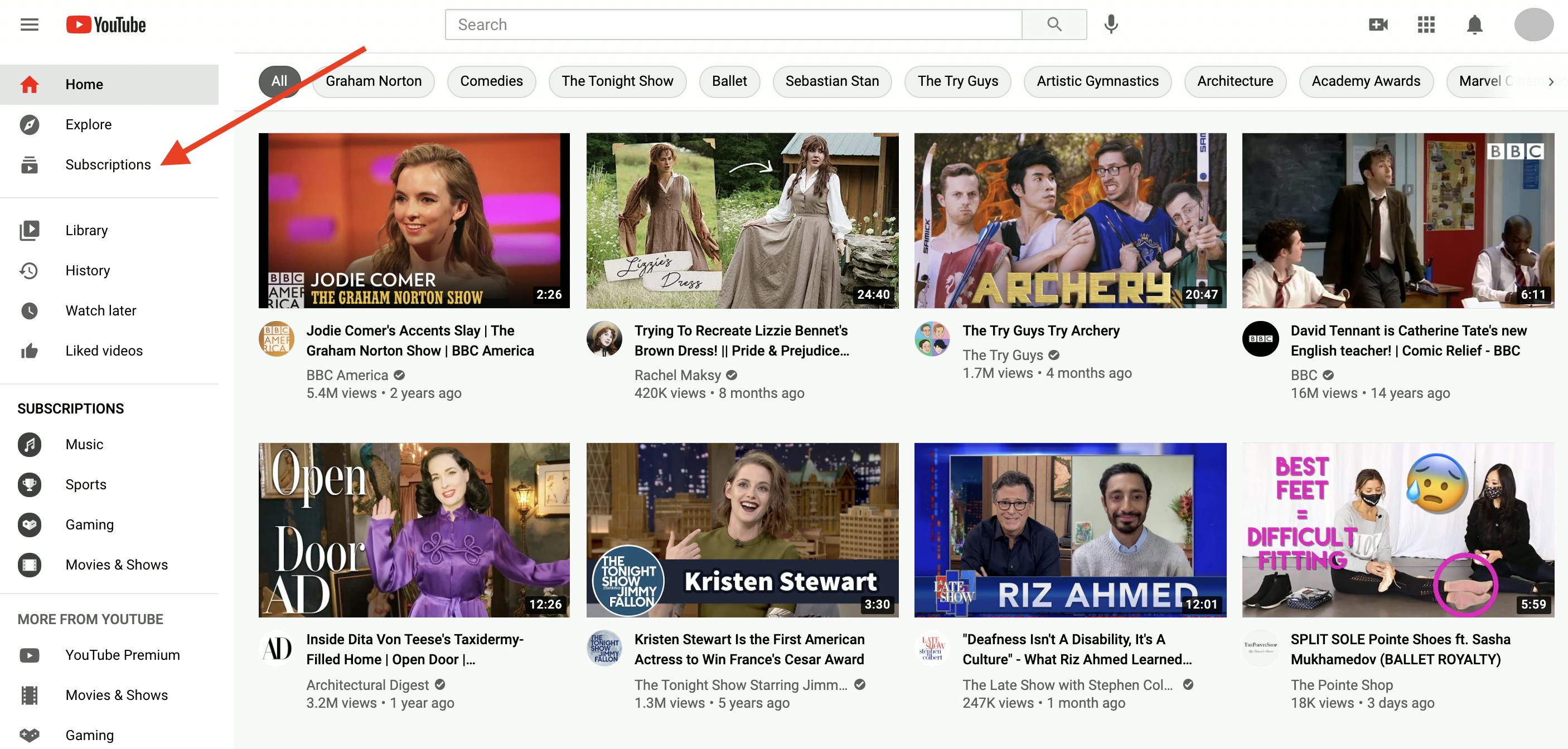 Arrow pointing to subscription button on YouTube homepage, from which you can access a view of all the channels you've subscribed to