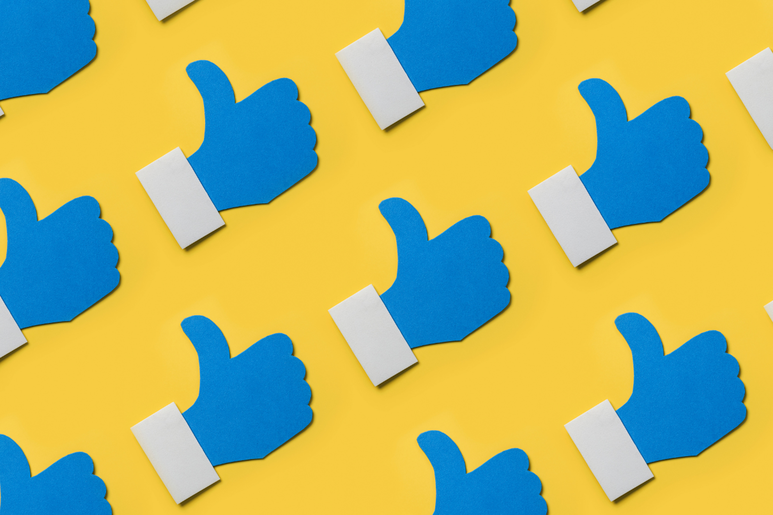 Des pouces bleus