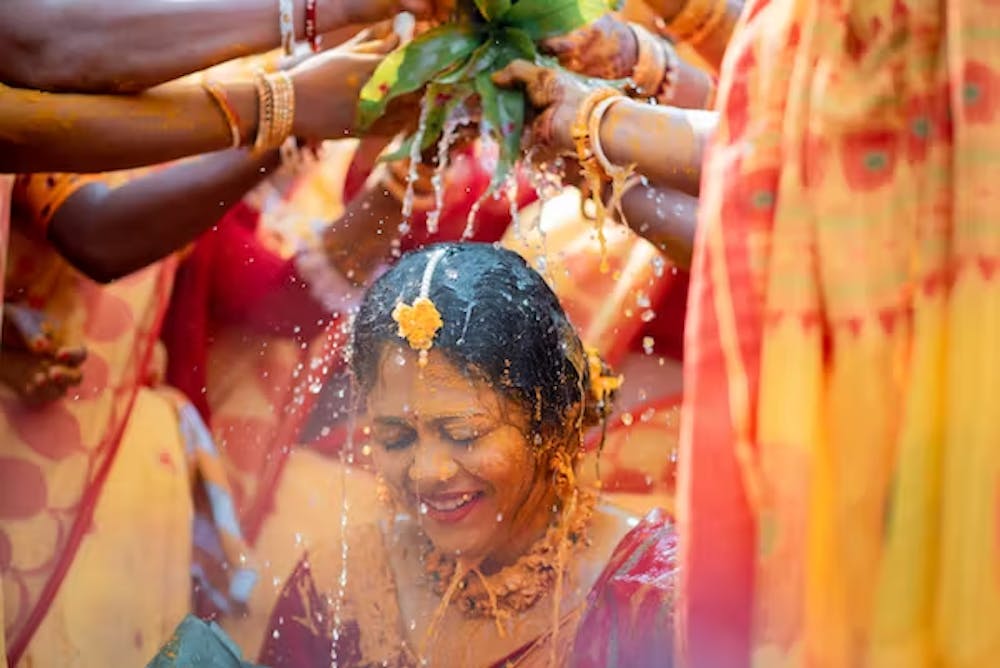 Shower with water in Haldi event