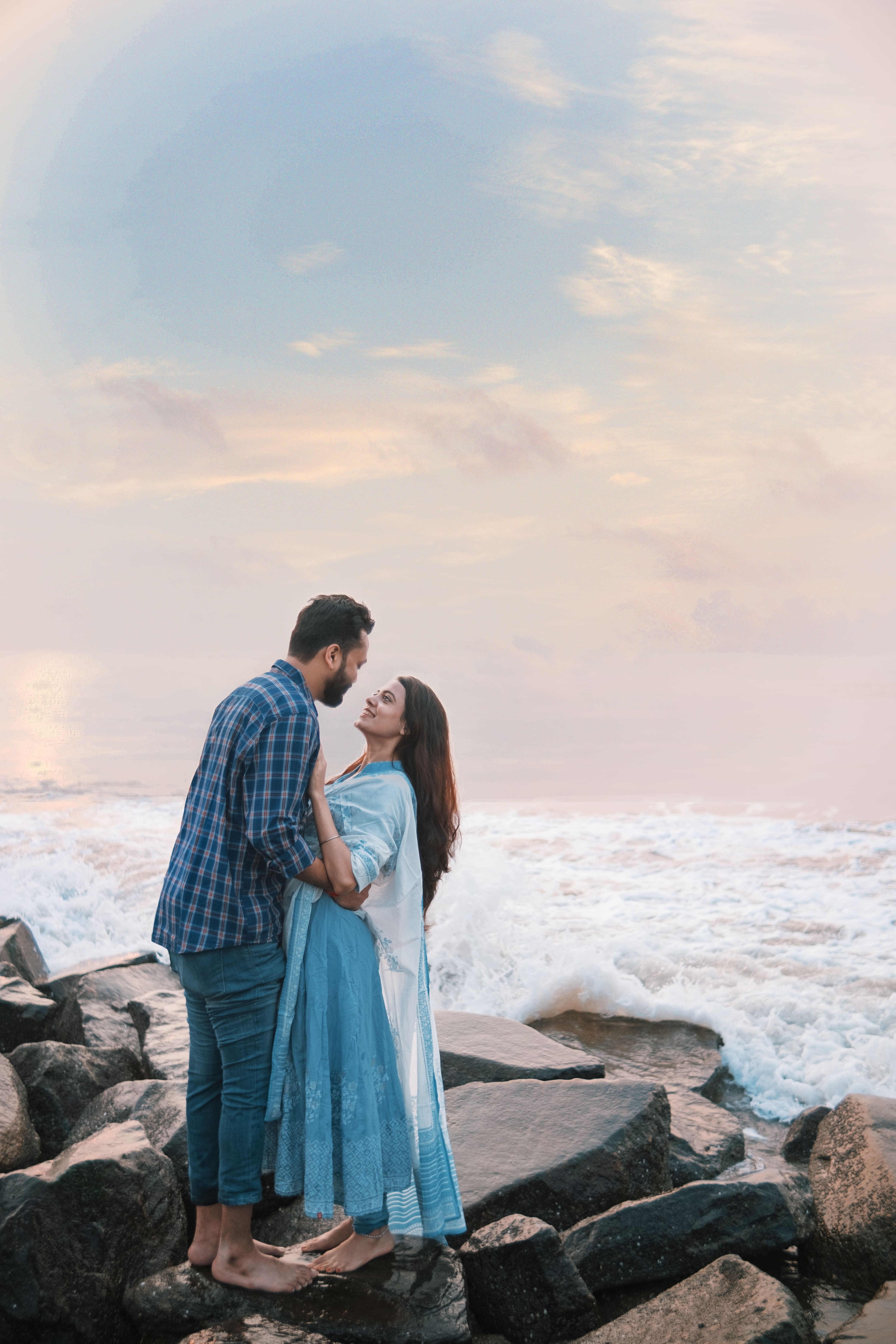beach pre-wedding photography of couple image