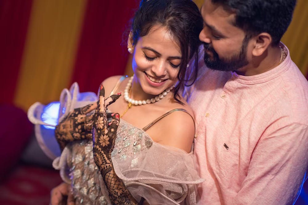 Couple Mehndi Photoshoot idea