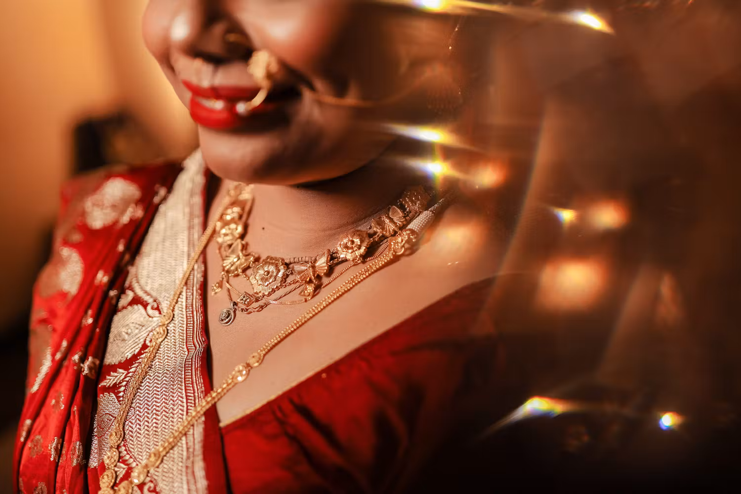 Close up shot of Bengali bride pic