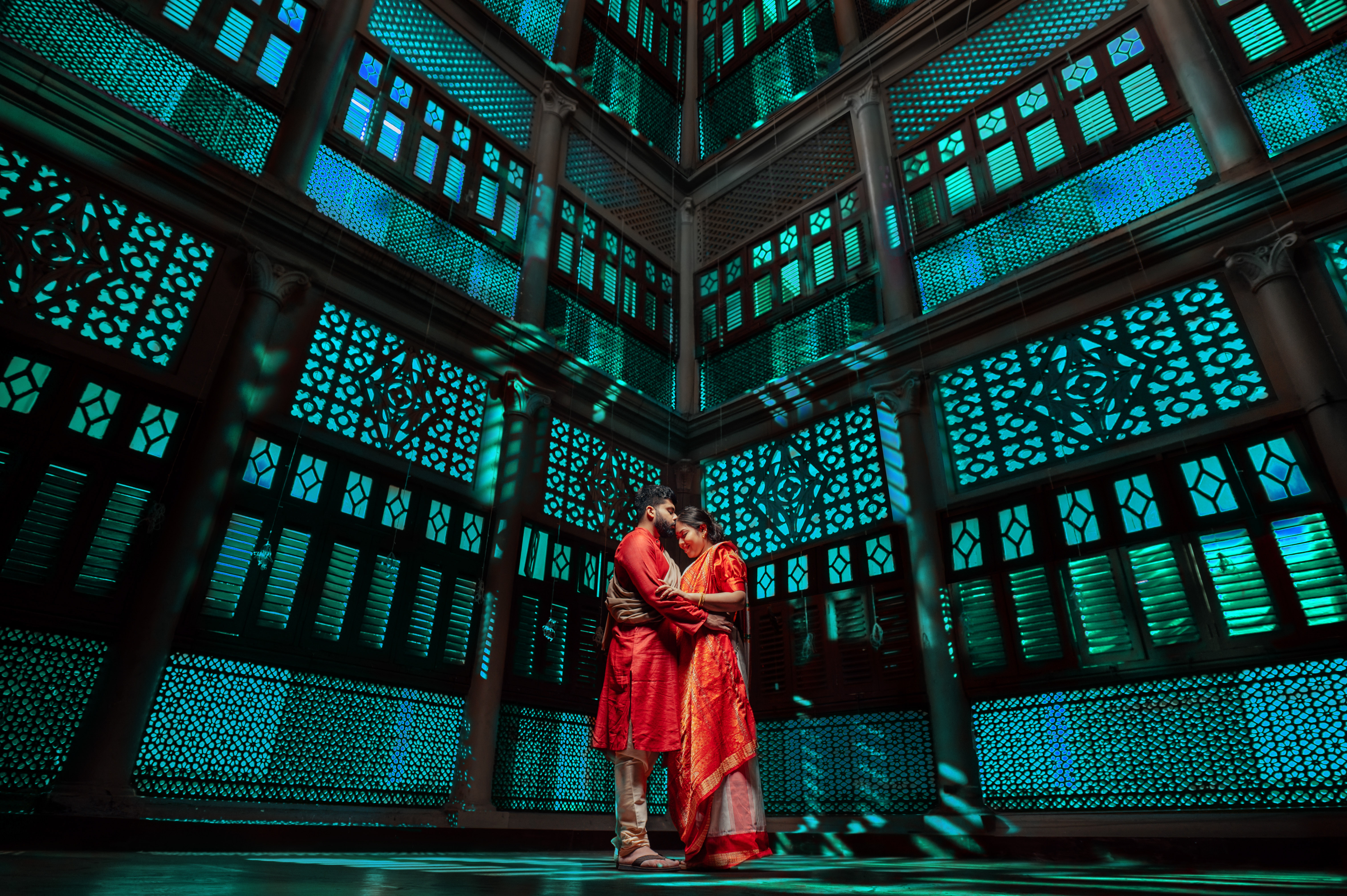 Candid photos in wedding