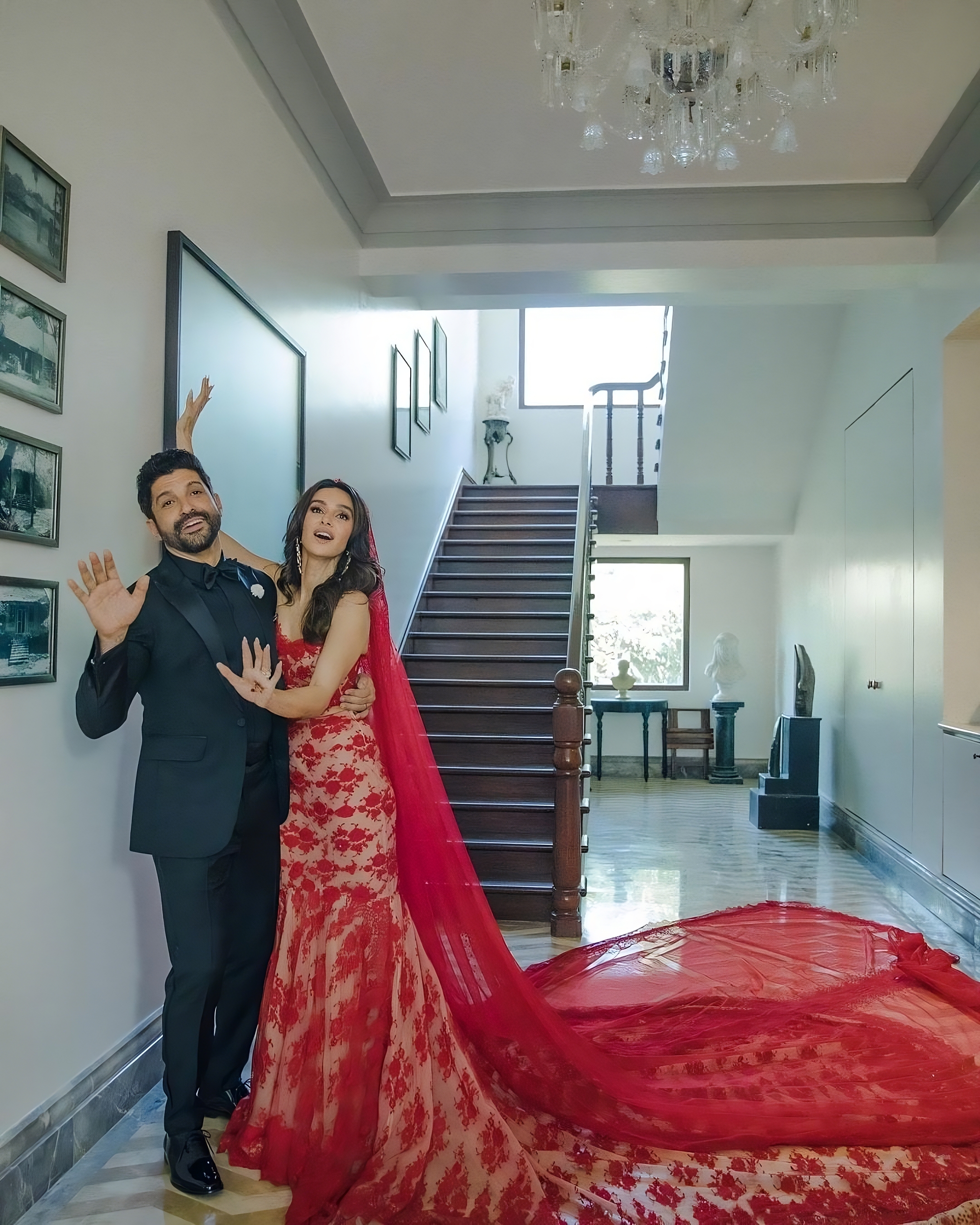 A fun wedding photoshoot of Bollywood couple pic