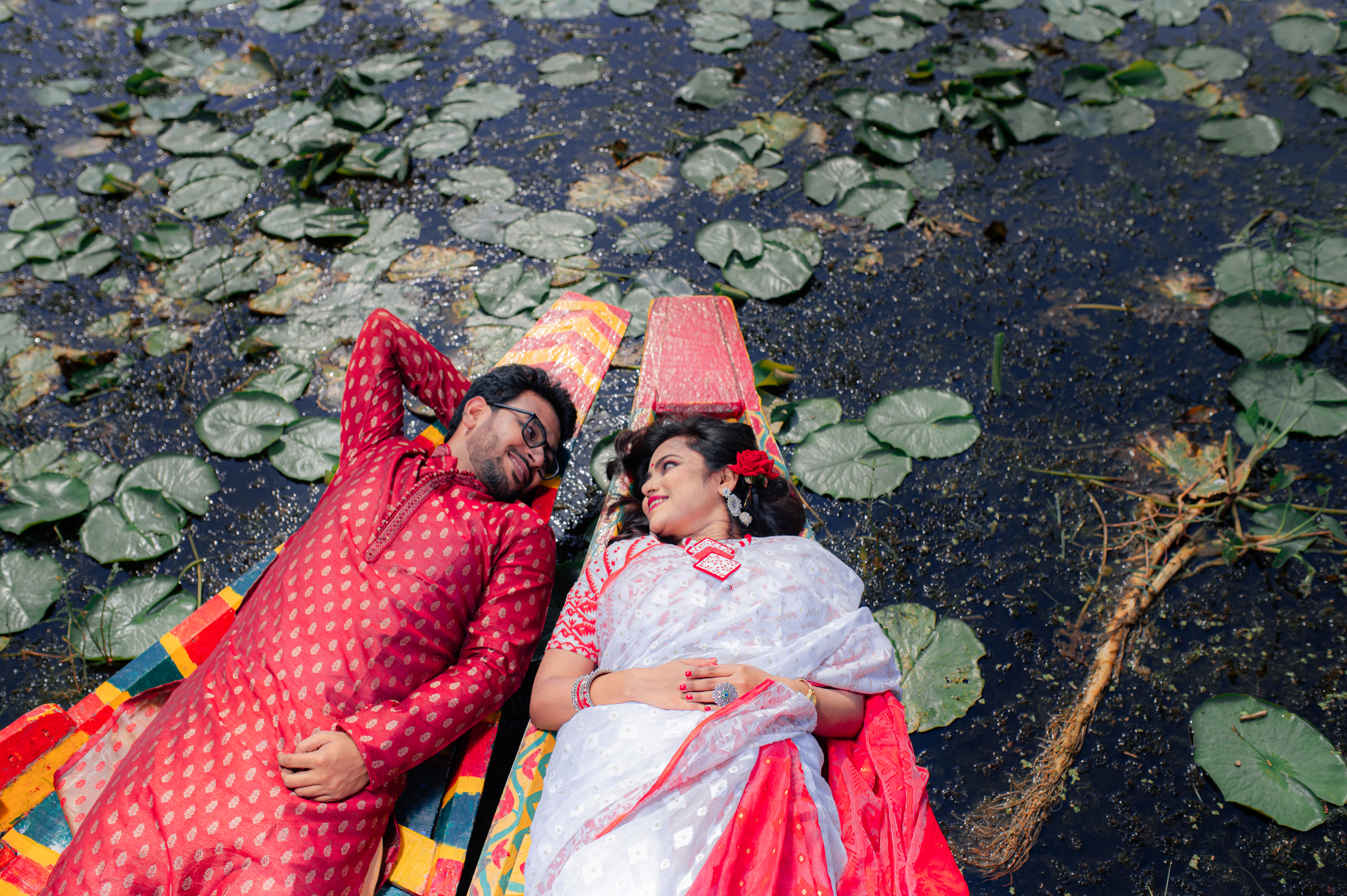 Bengali Couple Sleeping On Boat, Pre-Wedding Photoshoot | Memories Designer