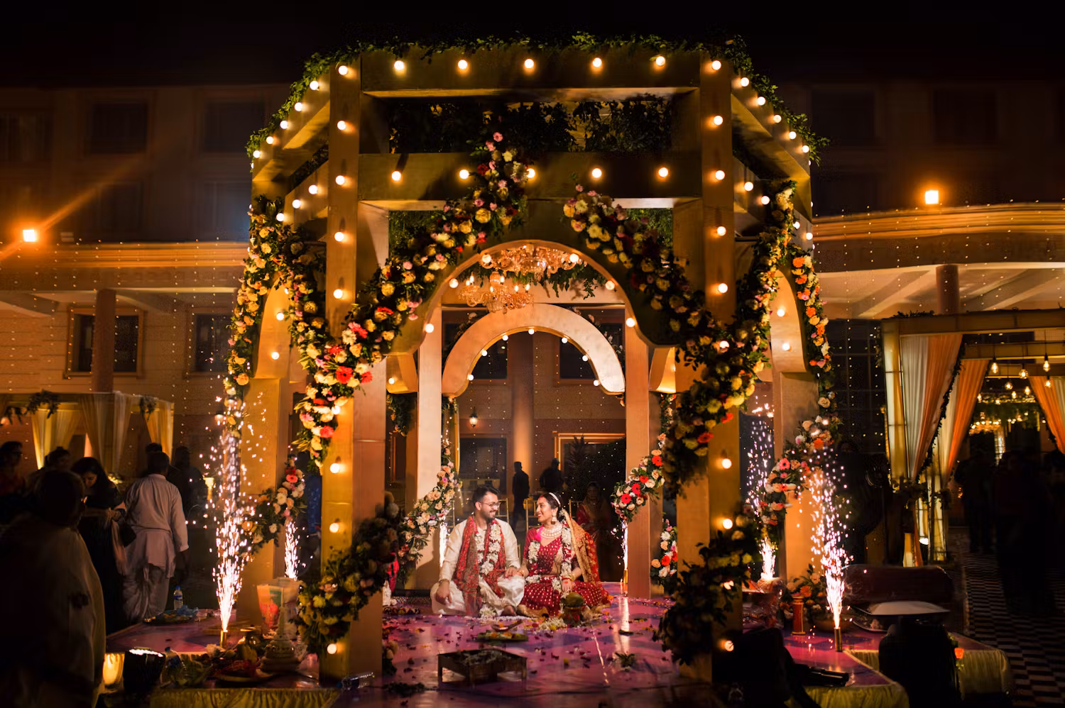 11 Benefits of Booking a Wedding Photographer Early For Wedding Photography