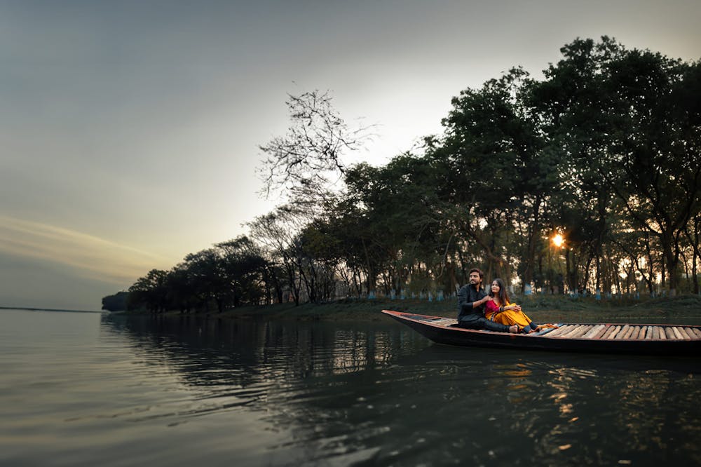 Mesmerising Sunsets: Shower of Love at Golden Hour at North Kolkata Pre Wedding Photoshoot