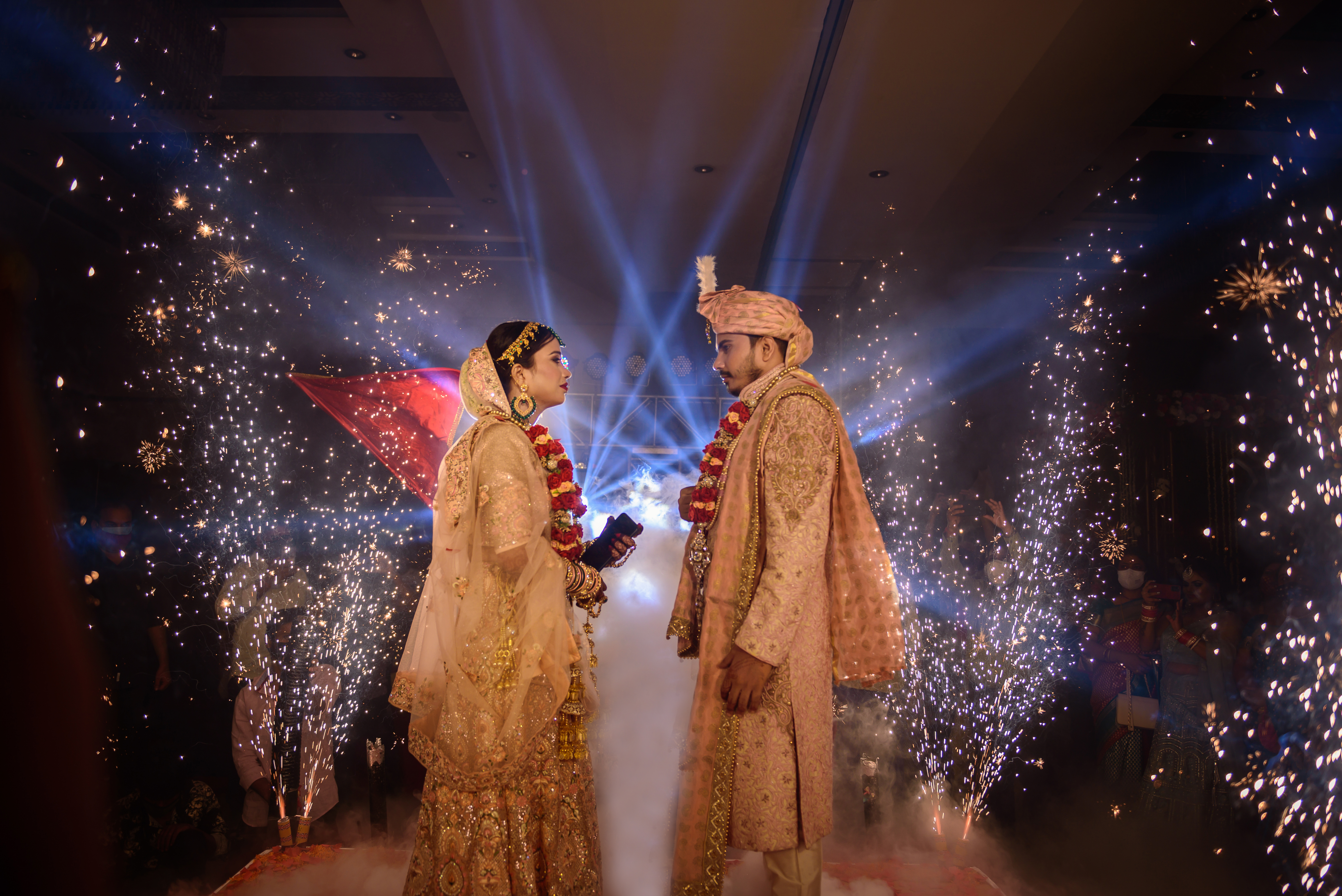 Non Bengali Couple Photoshoot ideas