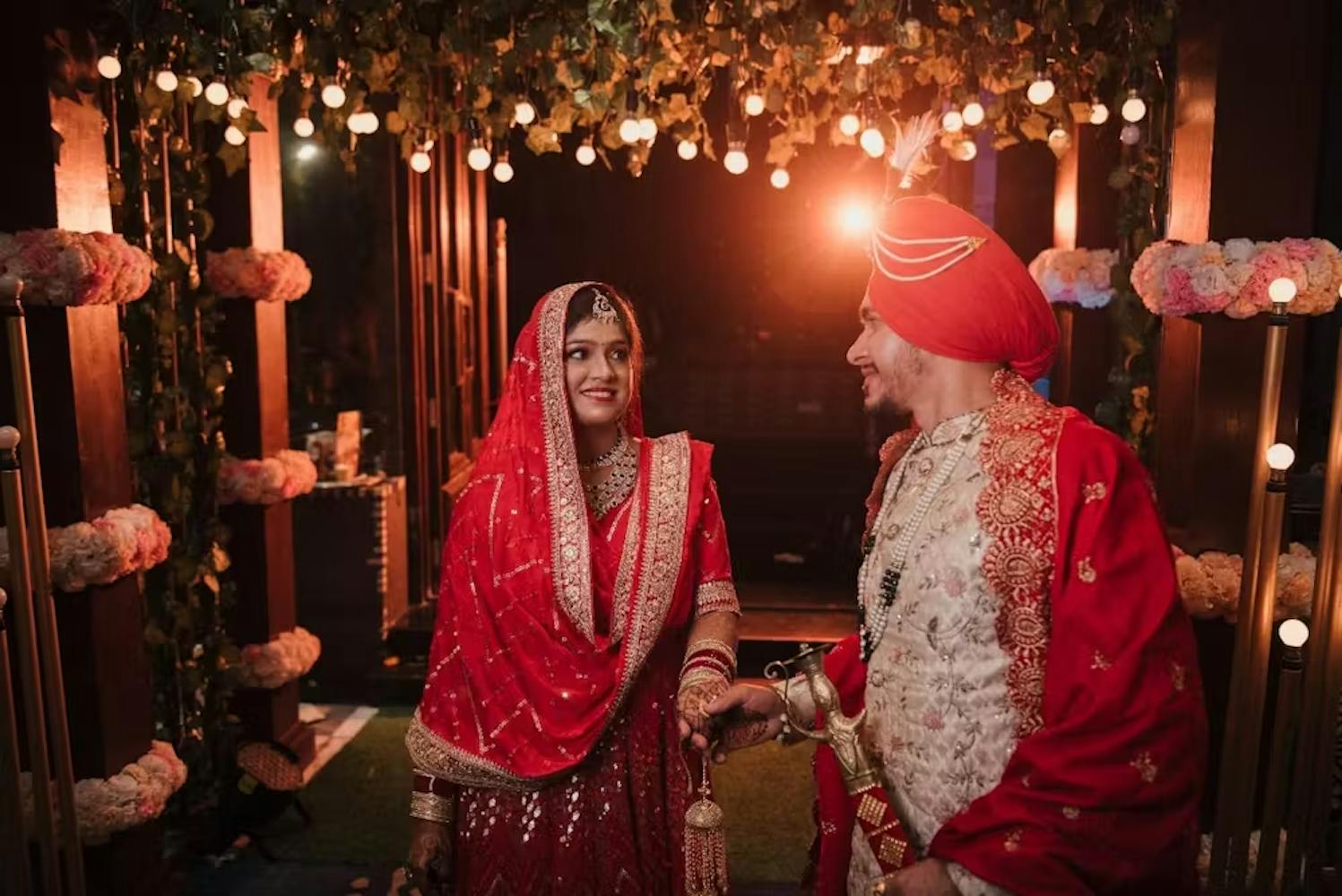 Candid vs Traditional Photography