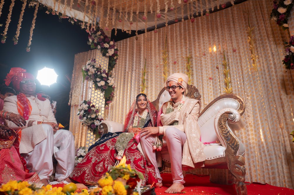 Wedding Indian Couple Photoshoot Poses