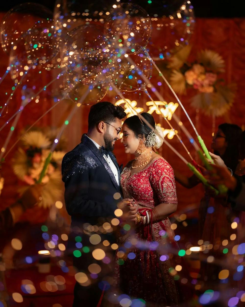 Bubbles Colouring Your Memories: Dream-Like Entry