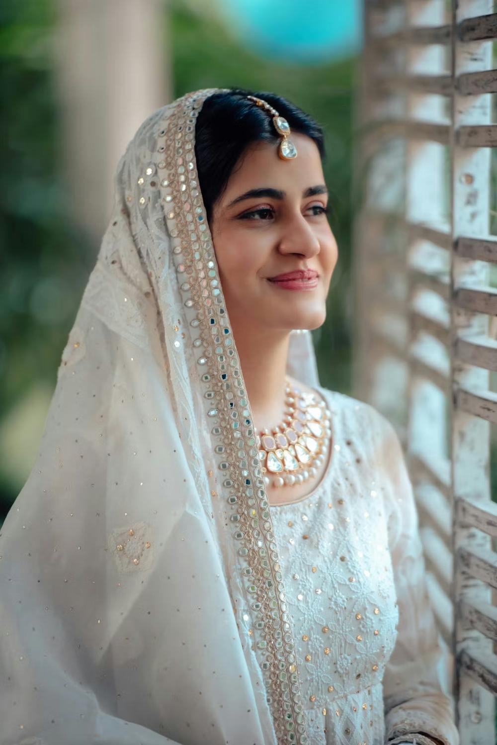 Immerse Yourself in Your Indian Wedding Look!
