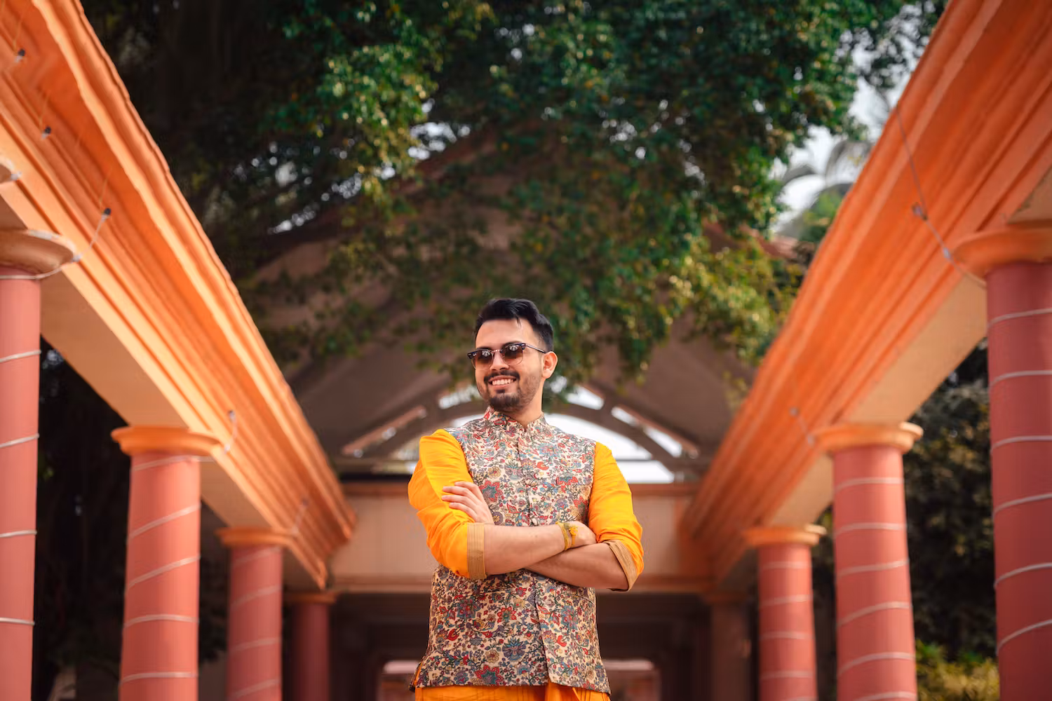 Wedding groom stylish pose in sunglasses