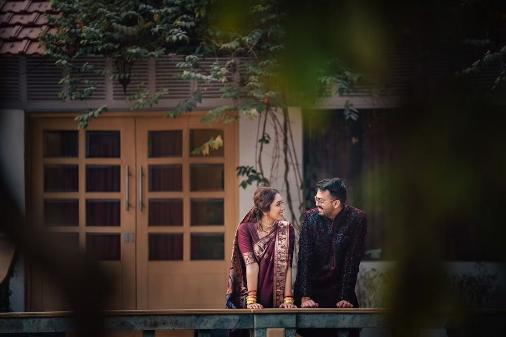 Couple candid pre-wedding shoot pic