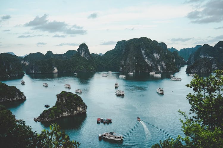 High-angle photo of the Ha-Long Bay