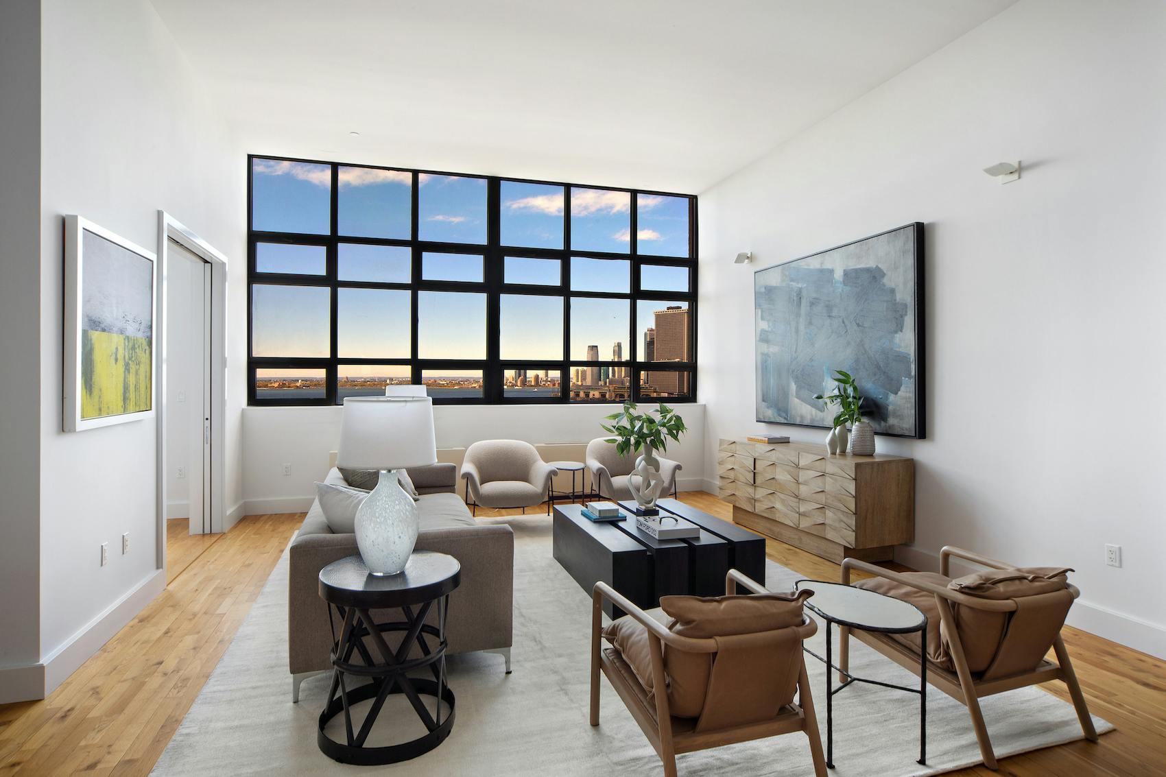 Meridith-Baer-Home-Home-Staging-New-York-Brooklyn-Heights-Contemporary-Highrise-Condos-and-Lofts-Modern-and-Contemporary-Living-Room