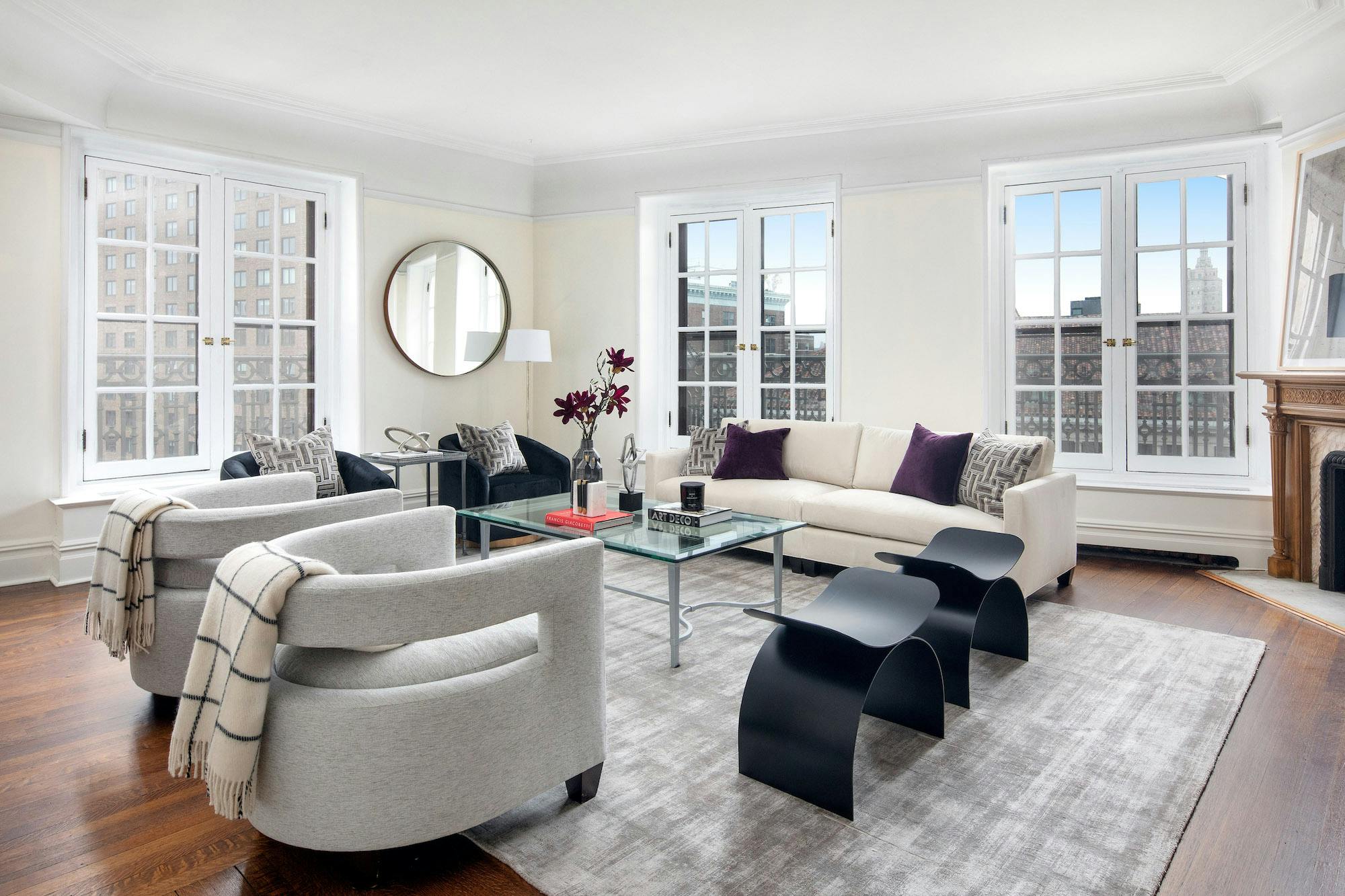 Meridith-Baer-Home-Home-Staging-New-York-The-Ansonia-Highrise-Condos-and-Lofts-Transitional-Living-Room