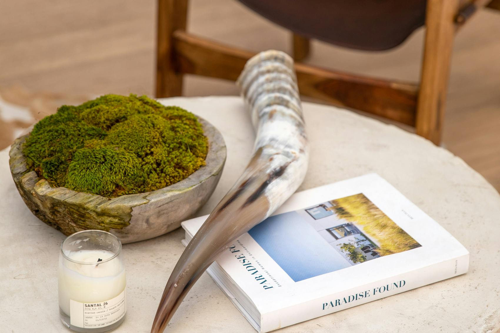 Meridith-Baer-Home-Home-Staging-Southern-California-West-Hollywood-Organic-Modern-Luxury-Homes-Modern-and-Contemporary-Coffee-Table-Detail-Shot