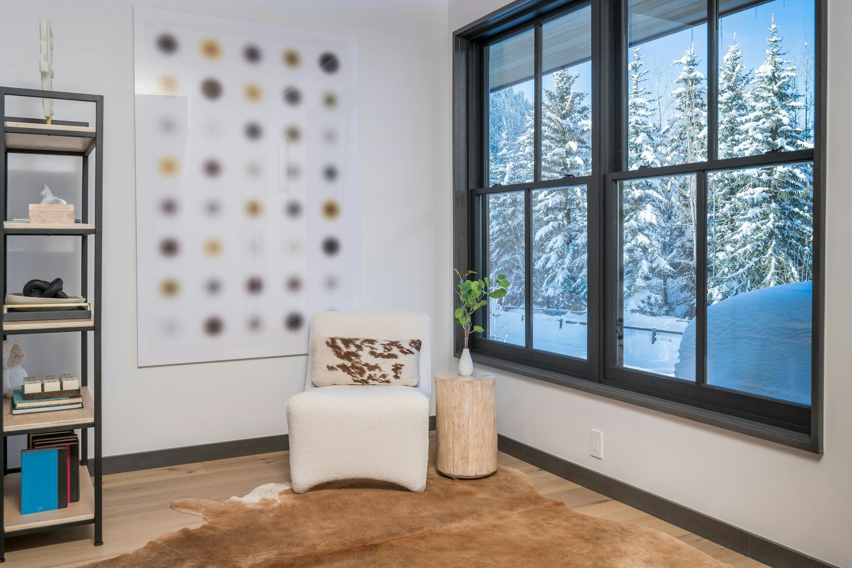 Meridith-Baer-Home-Home-Staging-Misc-and-International-Idaho-Contemporary-Luxury-Homes-Modern-and-Contemporary-First-Bedroom-Sitting-Area