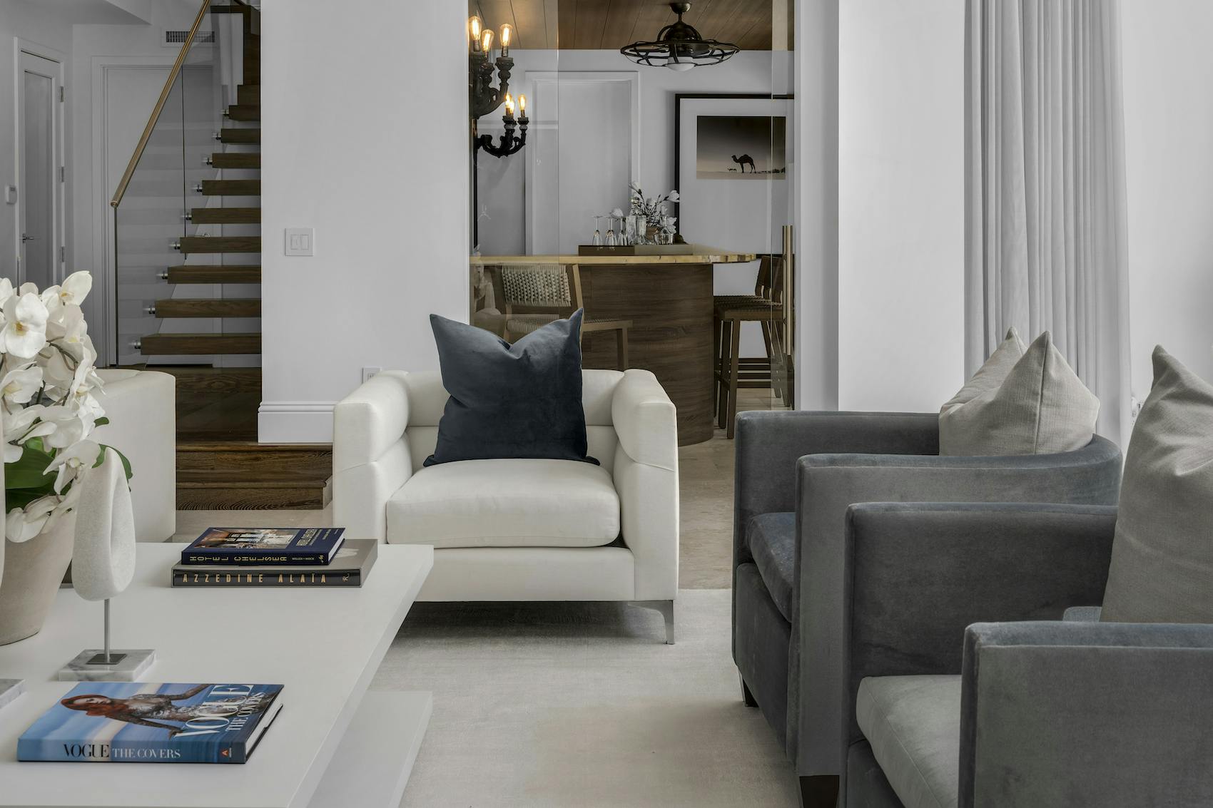 Meridith-Baer-Home-Home-Staging-Florida-La-Joya-Luxury-Homes-Transitional-Living-Room-Chairs