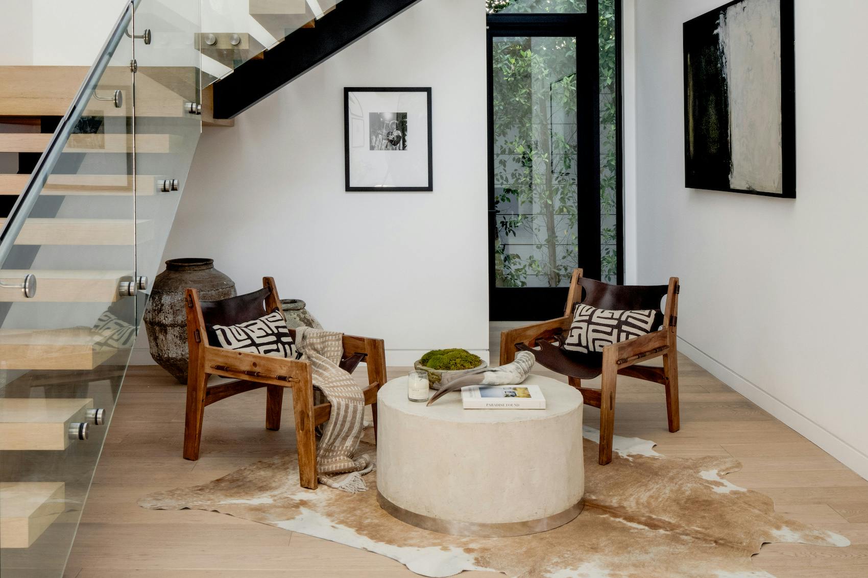 Meridith-Baer-Home-Home-Staging-Southern-California-West-Hollywood-Organic-Modern-Luxury-Homes-Modern-and-Contemporary-Staircase
