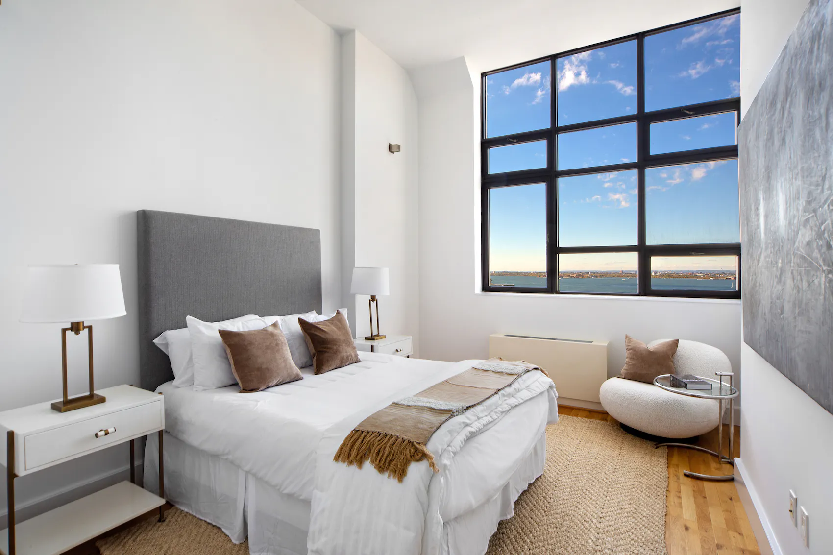 Meridith-Baer-Home-Home-Staging-New-York-Brooklyn-Heights-Contemporary-Highrise-Condos-and-Lofts-Modern-and-Contemporary-Bedroom