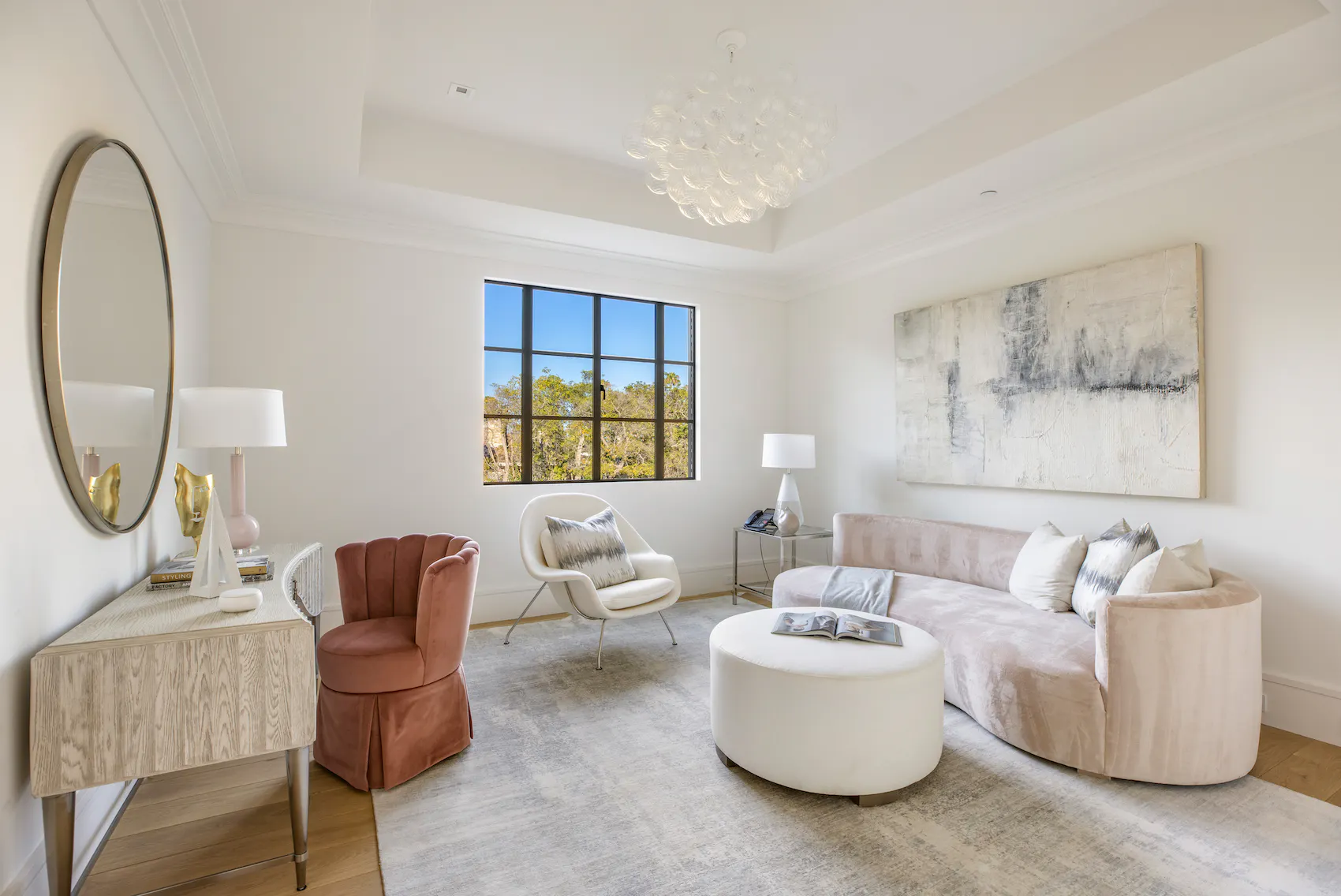 Meridith-Baer-Home-Home-Staging-Southern-California-Saint-Cloud-Estate-Estates-Transitional-Desk-And-Vanity